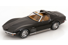 Chevrolet Corvette C3 mit abnehmbaren Dachteilen und Sidepipes 1972 schwarz| KK-Scale | 1:18